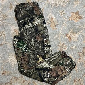 Boys Camouflage Cargo Pants large 10-12